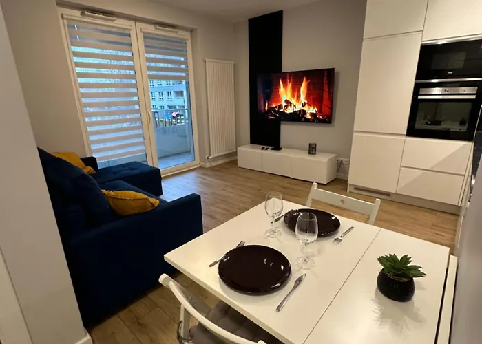 Cozy Apartment Near The Airport And Business Center Mokotow